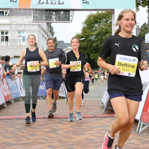 31.08.2025 - 21. Blankeneser Heldenlauf Strokosch-Dieckow http://msf.ph/oto/8651173 31.08.2025 10:34:52 Ziel 2524, 2244, 2214, 2215, 2655, 2488, 2548, 2549, 2438, 2439, 2441, 2442, 2048 meine-sportfotos.de