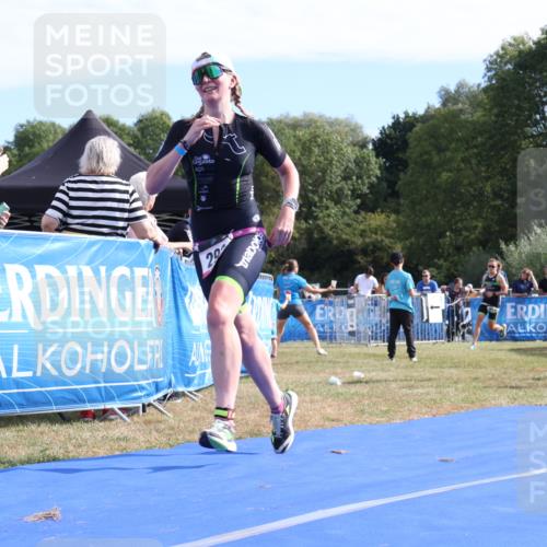 31.08.2025 - Elbe Triathlon Hamburg Strokosch-Dieckow http://msf.ph/oto/8651208 31.08.2025 10:40:06 Ziel 293, 553 meine-sportfotos.de