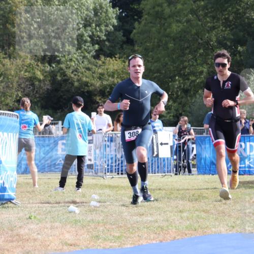 31.08.2025 - Elbe Triathlon Hamburg Strokosch-Dieckow http://msf.ph/oto/8651216 31.08.2025 10:40:50 Ziel 308, 341 meine-sportfotos.de