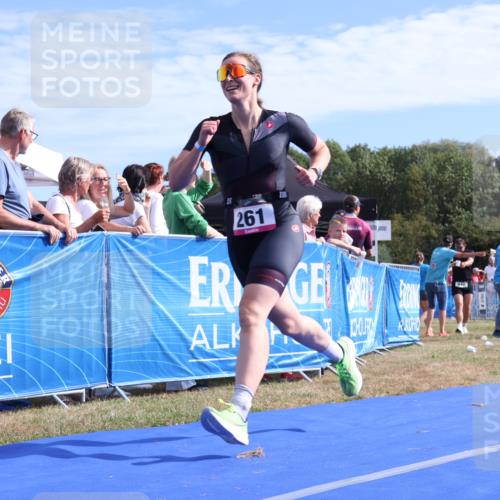 31.08.2025 - Elbe Triathlon Hamburg Strokosch-Dieckow http://msf.ph/oto/8651269 31.08.2025 10:42:44 Ziel 261 meine-sportfotos.de