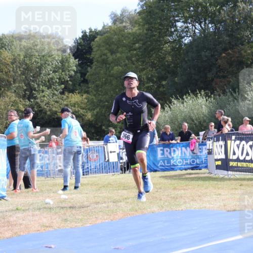 31.08.2025 - Elbe Triathlon Hamburg Strokosch-Dieckow http://msf.ph/oto/8651283 31.08.2025 10:43:10 Ziel 276, 366 meine-sportfotos.de