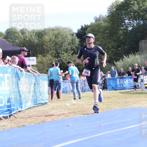 31.08.2025 - Elbe Triathlon Hamburg Strokosch-Dieckow http://msf.ph/oto/8651286 31.08.2025 10:43:11 Ziel 276, 366 meine-sportfotos.de