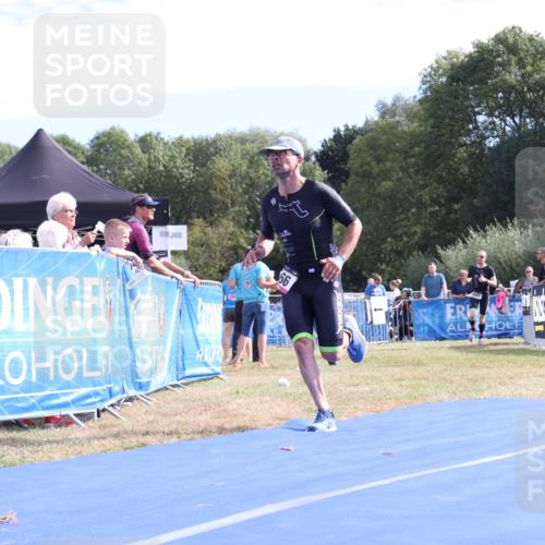 31.08.2025 - Elbe Triathlon Hamburg Strokosch-Dieckow http://msf.ph/oto/8651288 31.08.2025 10:43:11 Ziel 276, 366 meine-sportfotos.de