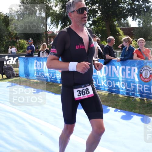 31.08.2025 - Elbe Triathlon Hamburg Strokosch-Dieckow http://msf.ph/oto/8651294 31.08.2025 10:43:45 Ziel 300, 368 meine-sportfotos.de