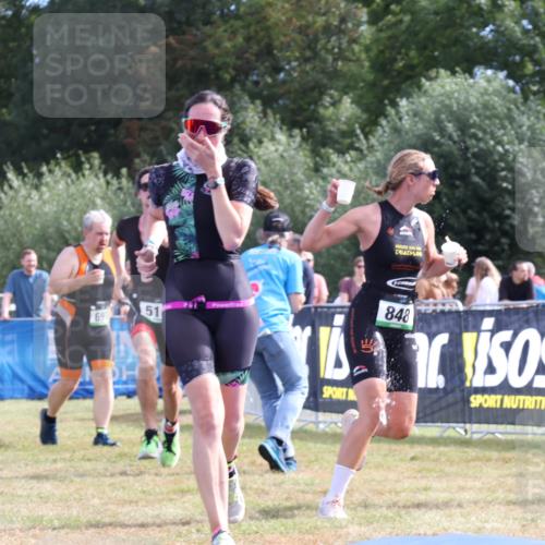31.08.2025 - Elbe Triathlon Hamburg Strokosch-Dieckow http://msf.ph/oto/8651310 31.08.2025 10:44:37 Ziel 439, 468, 516 meine-sportfotos.de