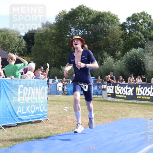 31.08.2025 - Elbe Triathlon Hamburg Strokosch-Dieckow http://msf.ph/oto/8651322 31.08.2025 10:44:43 Ziel 439, 468, 516 meine-sportfotos.de