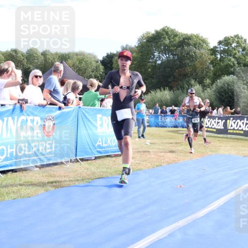 31.08.2025 - Elbe Triathlon Hamburg Strokosch-Dieckow http://msf.ph/oto/8651330 31.08.2025 10:44:54 Ziel 367, 672 meine-sportfotos.de