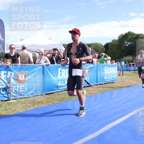 31.08.2025 - Elbe Triathlon Hamburg Strokosch-Dieckow http://msf.ph/oto/8651333 31.08.2025 10:44:55 Ziel 367, 672 meine-sportfotos.de