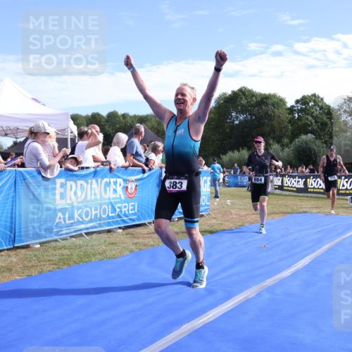 31.08.2025 - Elbe Triathlon Hamburg Strokosch-Dieckow http://msf.ph/oto/8651349 31.08.2025 10:45:16 Ziel 383, 532 meine-sportfotos.de
