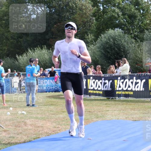 31.08.2025 - Elbe Triathlon Hamburg Strokosch-Dieckow http://msf.ph/oto/8651374 31.08.2025 10:46:11 Ziel 436 meine-sportfotos.de