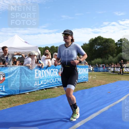 31.08.2025 - Elbe Triathlon Hamburg Strokosch-Dieckow http://msf.ph/oto/8651391 31.08.2025 10:46:43 Ziel 268, 429 meine-sportfotos.de