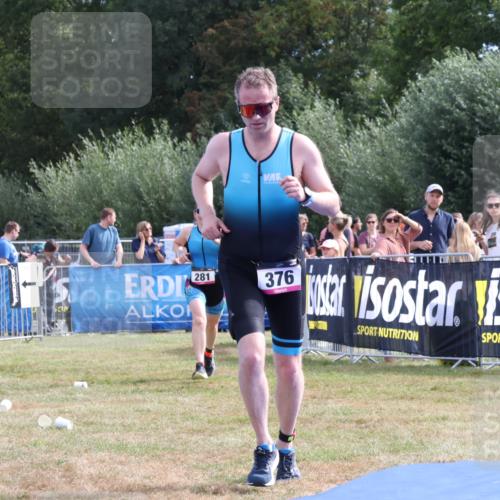 31.08.2025 - Elbe Triathlon Hamburg Strokosch-Dieckow http://msf.ph/oto/8651393 31.08.2025 10:46:51 Ziel 281, 376 meine-sportfotos.de