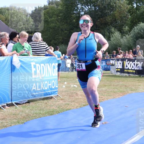 31.08.2025 - Elbe Triathlon Hamburg Strokosch-Dieckow http://msf.ph/oto/8651406 31.08.2025 10:46:56 Ziel 281, 376 meine-sportfotos.de