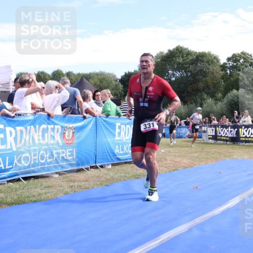 31.08.2025 - Elbe Triathlon Hamburg Strokosch-Dieckow http://msf.ph/oto/8651480 31.08.2025 10:48:16 Ziel 331, 529 meine-sportfotos.de