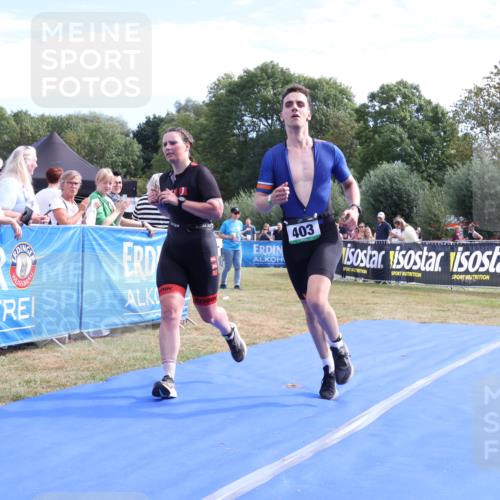 31.08.2025 - Elbe Triathlon Hamburg Strokosch-Dieckow http://msf.ph/oto/8651523 31.08.2025 10:49:05 Ziel 279, 357, 403 meine-sportfotos.de