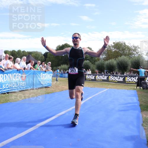 31.08.2025 - Elbe Triathlon Hamburg Strokosch-Dieckow http://msf.ph/oto/8651530 31.08.2025 10:49:13 Ziel 357 meine-sportfotos.de