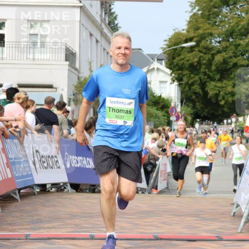 31.08.2025 - 21. Blankeneser Heldenlauf Strokosch-Dieckow http://msf.ph/oto/8651531 31.08.2025 11:13:10 Ziel 3631, 3437, 3350 meine-sportfotos.de