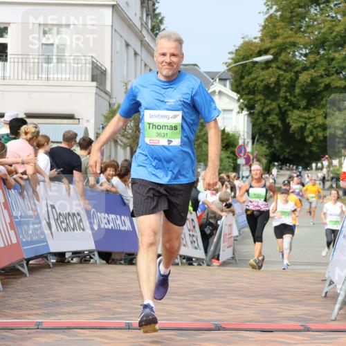 31.08.2025 - 21. Blankeneser Heldenlauf Strokosch-Dieckow http://msf.ph/oto/8651540 31.08.2025 11:13:10 Ziel 3631, 3437, 3350 meine-sportfotos.de