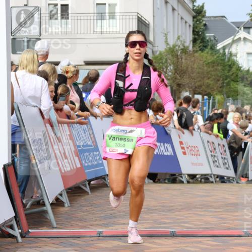31.08.2025 - 21. Blankeneser Heldenlauf Strokosch-Dieckow http://msf.ph/oto/8651569 31.08.2025 11:13:06 Ziel 3232, 3631, 3412, 3350 meine-sportfotos.de