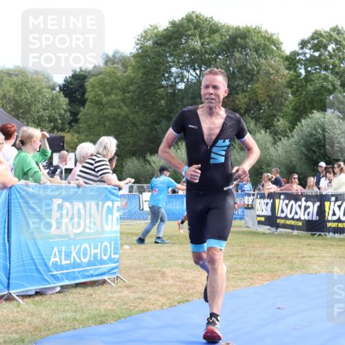 31.08.2025 - Elbe Triathlon Hamburg Strokosch-Dieckow http://msf.ph/oto/8651603 31.08.2025 10:51:17 Ziel 249, 348, 378, 457 meine-sportfotos.de