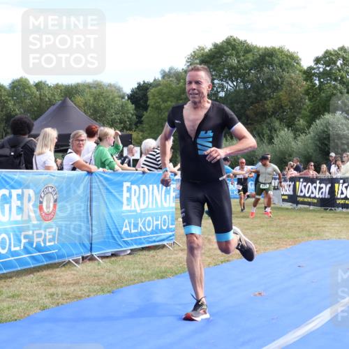 31.08.2025 - Elbe Triathlon Hamburg Strokosch-Dieckow http://msf.ph/oto/8651605 31.08.2025 10:51:17 Ziel 249, 348, 378, 457 meine-sportfotos.de