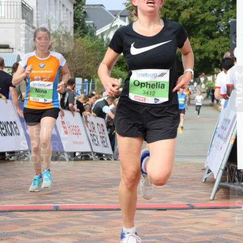 31.08.2025 - 21. Blankeneser Heldenlauf Strokosch-Dieckow http://msf.ph/oto/8651608 31.08.2025 11:13:01 Ziel 3232, 3025, 3372, 3412 meine-sportfotos.de