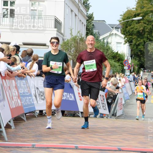 31.08.2025 - 21. Blankeneser Heldenlauf Strokosch-Dieckow http://msf.ph/oto/8651648 31.08.2025 11:12:56 Ziel 3623, 3025, 3372, 3505, 3412 meine-sportfotos.de