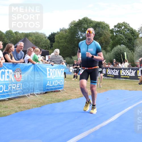 31.08.2025 - Elbe Triathlon Hamburg Strokosch-Dieckow http://msf.ph/oto/8651651 31.08.2025 10:53:13 Ziel 377, 630 meine-sportfotos.de