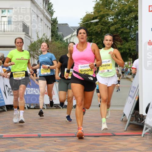 31.08.2025 - 21. Blankeneser Heldenlauf Strokosch-Dieckow http://msf.ph/oto/8651674 31.08.2025 10:29:02 Ziel 2719, 2246, 2035, 2457, 2212, 2143, 2230, 2381 meine-sportfotos.de