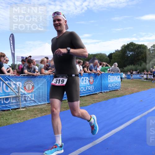 31.08.2025 - Elbe Triathlon Hamburg Strokosch-Dieckow http://msf.ph/oto/8651678 31.08.2025 10:53:26 Ziel 319 meine-sportfotos.de