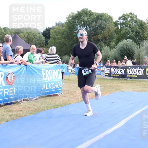 31.08.2025 - Elbe Triathlon Hamburg Strokosch-Dieckow http://msf.ph/oto/8651684 31.08.2025 10:53:44 Ziel 374, 434, 479 meine-sportfotos.de