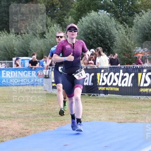 31.08.2025 - Elbe Triathlon Hamburg Strokosch-Dieckow http://msf.ph/oto/8651689 31.08.2025 10:53:48 Ziel 374, 434, 479 meine-sportfotos.de