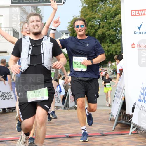 31.08.2025 - 21. Blankeneser Heldenlauf Strokosch-Dieckow http://msf.ph/oto/8651709 31.08.2025 11:12:36 Ziel 3301, 3225, 3645, 3142, 3143, 3546, 3545, 3588, 3585 meine-sportfotos.de
