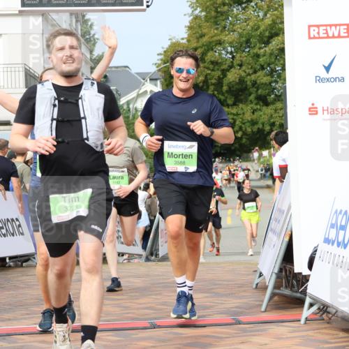 31.08.2025 - 21. Blankeneser Heldenlauf Strokosch-Dieckow http://msf.ph/oto/8651718 31.08.2025 11:12:36 Ziel 3301, 3225, 3645, 3142, 3143, 3546, 3545, 3588, 3585 meine-sportfotos.de