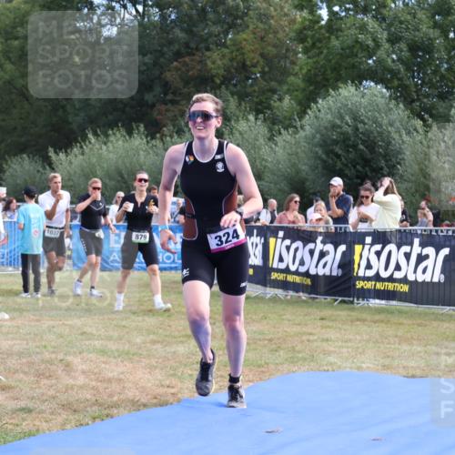 31.08.2025 - Elbe Triathlon Hamburg Strokosch-Dieckow http://msf.ph/oto/8651719 31.08.2025 10:54:41 Ziel 324, 540 meine-sportfotos.de