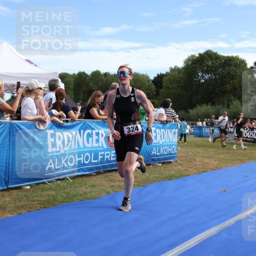 31.08.2025 - Elbe Triathlon Hamburg Strokosch-Dieckow http://msf.ph/oto/8651723 31.08.2025 10:54:43 Ziel 324, 540 meine-sportfotos.de