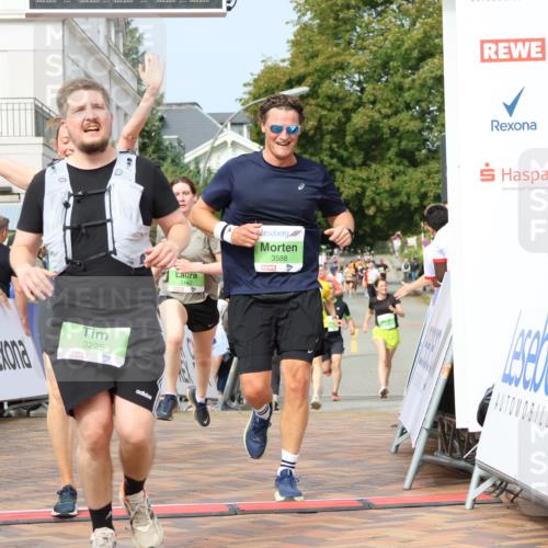 31.08.2025 - 21. Blankeneser Heldenlauf Strokosch-Dieckow http://msf.ph/oto/8651724 31.08.2025 11:12:36 Ziel 3301, 3225, 3645, 3142, 3143, 3546, 3545, 3588, 3585 meine-sportfotos.de
