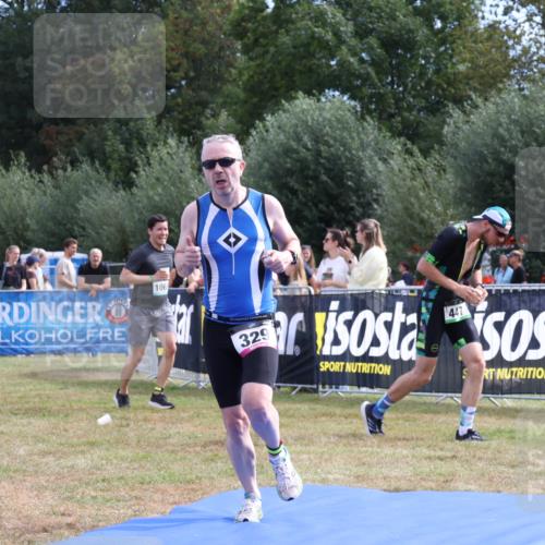 31.08.2025 - Elbe Triathlon Hamburg Strokosch-Dieckow http://msf.ph/oto/8651733 31.08.2025 10:55:05 Ziel 329 meine-sportfotos.de