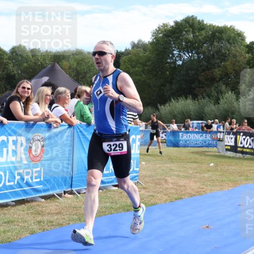 31.08.2025 - Elbe Triathlon Hamburg Strokosch-Dieckow http://msf.ph/oto/8651737 31.08.2025 10:55:07 Ziel 329 meine-sportfotos.de