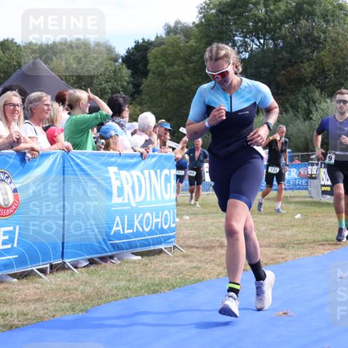 31.08.2025 - Elbe Triathlon Hamburg Strokosch-Dieckow http://msf.ph/oto/8651749 31.08.2025 10:55:49 Ziel 360, 519 meine-sportfotos.de
