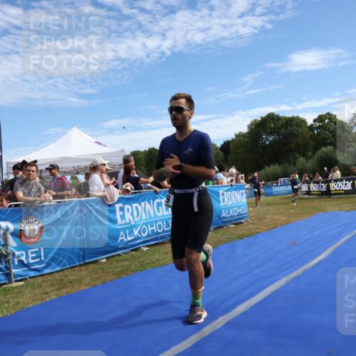 31.08.2025 - Elbe Triathlon Hamburg Strokosch-Dieckow http://msf.ph/oto/8651753 31.08.2025 10:55:51 Ziel 360, 519 meine-sportfotos.de