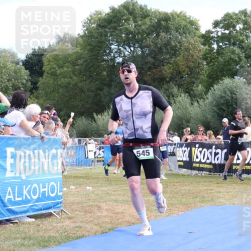 31.08.2025 - Elbe Triathlon Hamburg Strokosch-Dieckow http://msf.ph/oto/8651757 31.08.2025 10:56:04 Ziel 545 meine-sportfotos.de