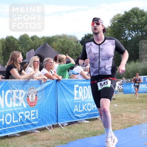 31.08.2025 - Elbe Triathlon Hamburg Strokosch-Dieckow http://msf.ph/oto/8651762 31.08.2025 10:56:05 Ziel 545 meine-sportfotos.de