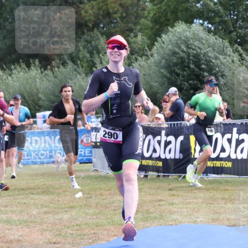31.08.2025 - Elbe Triathlon Hamburg Strokosch-Dieckow http://msf.ph/oto/8651775 31.08.2025 10:56:30 Ziel 290, 372, 384, 470 meine-sportfotos.de