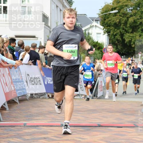 31.08.2025 - 21. Blankeneser Heldenlauf Strokosch-Dieckow http://msf.ph/oto/8651776 31.08.2025 11:12:28 Ziel 3301, 3216, 3546, 3545, 3486 meine-sportfotos.de