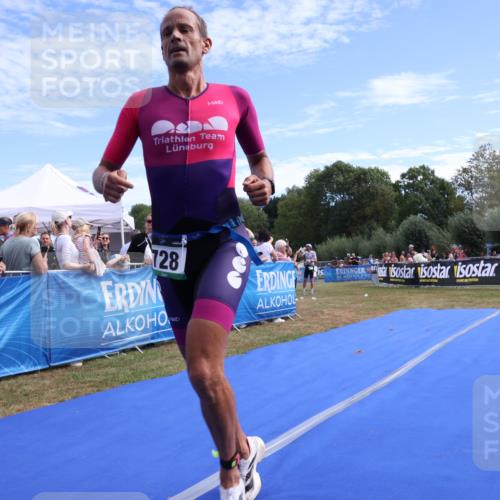 31.08.2025 - Elbe Triathlon Hamburg Strokosch-Dieckow http://msf.ph/oto/8651809 31.08.2025 10:56:44 Ziel 728 meine-sportfotos.de