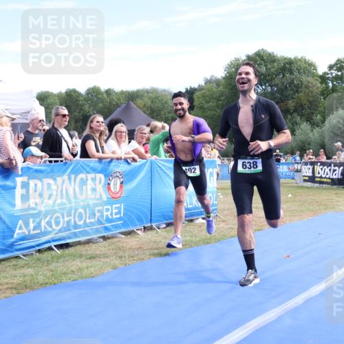 31.08.2025 - Elbe Triathlon Hamburg Strokosch-Dieckow http://msf.ph/oto/8651816 31.08.2025 10:57:20 Ziel 471, 492, 638 meine-sportfotos.de