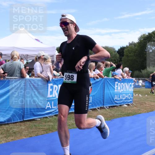 31.08.2025 - Elbe Triathlon Hamburg Strokosch-Dieckow http://msf.ph/oto/8651852 31.08.2025 10:58:24 Ziel 449, 598 meine-sportfotos.de
