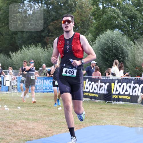 31.08.2025 - Elbe Triathlon Hamburg Strokosch-Dieckow http://msf.ph/oto/8651854 31.08.2025 10:58:30 Ziel 449 meine-sportfotos.de