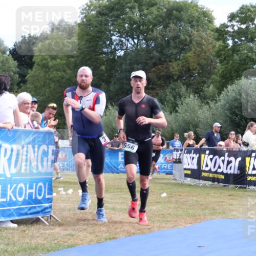 31.08.2025 - Elbe Triathlon Hamburg Strokosch-Dieckow http://msf.ph/oto/8651878 31.08.2025 10:59:09 Ziel 310, 379, 489, 656 meine-sportfotos.de